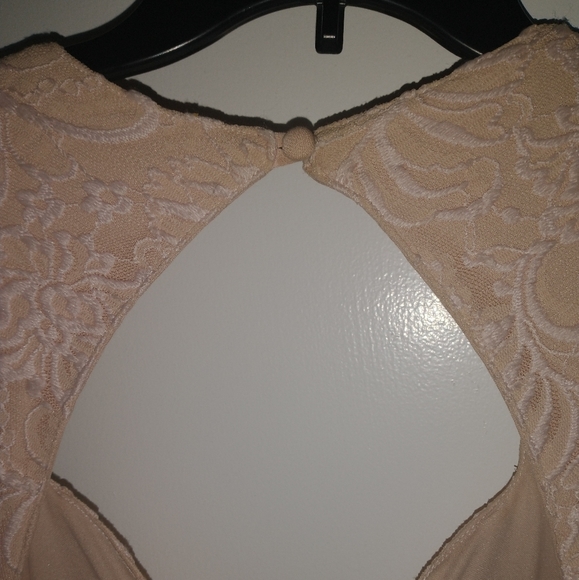 Women's Aqua beige illusion inset lace gown - Picture 12 of 14